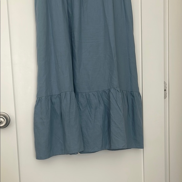 Tradlands Birdie - Blue Sleeveless Tiered Dress - Picture 3 of 3